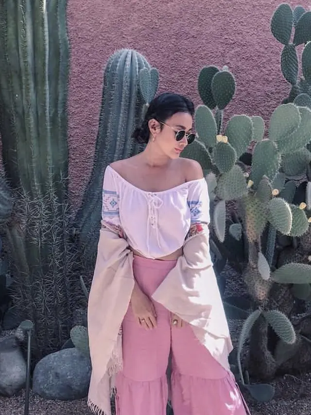 Inspirasi Outift Summer Look Serba Putih dari Ratu Felisha, credit: @allaboutfelisha