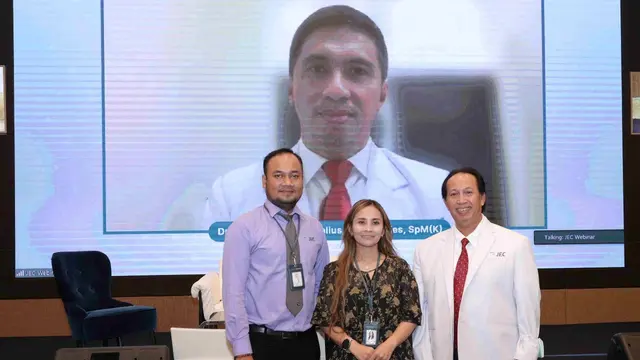 JEC Eye Talks, Peringatan Bulan Kesadaran Katarak