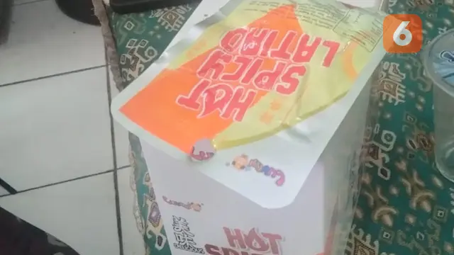 Makanan ringan produk China, diduga jadi penyebab belasan siswa SD keracunan massal di Sukabumi (Liputan6.com/Istimewa).
