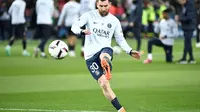 Penyerang Paris Saint-Germain (PSG) Lionel Messi. (STEPHANE DE SAKUTIN / AFP)
