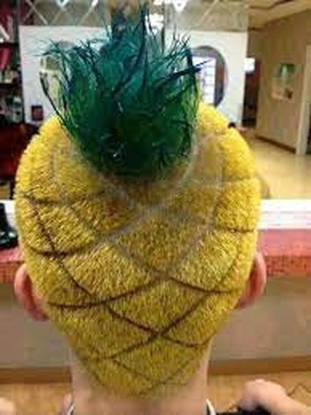 6 Potongan Rambut Model Buah-Buahan Ini Absurd Banget, Kocak