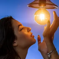 Ilustrasi Lampu Rumah Credit: pexels.com/Brett