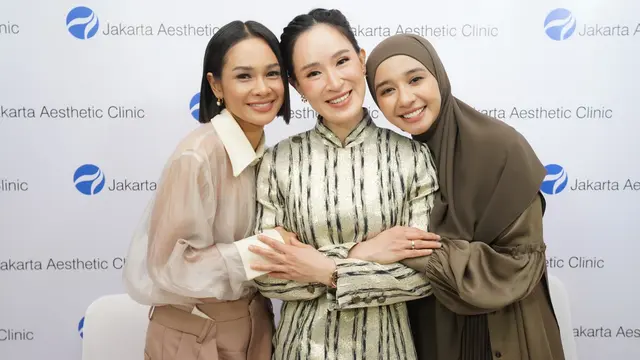 Andien, dr. Olivia Ong, dan Laudya Cynthia Bella. (Foto: Dok. Koleksi Pribadi Olivia Ong)