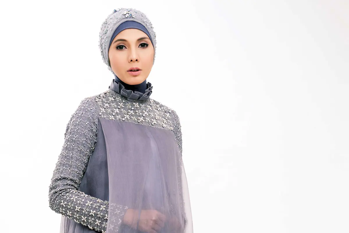 [Bintang] Raya Lady Rocker
