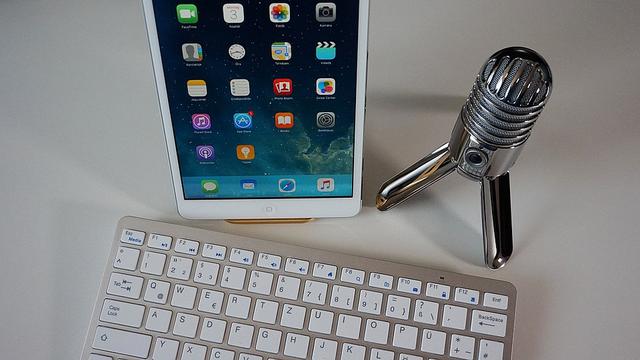 Ilustrasi podcast