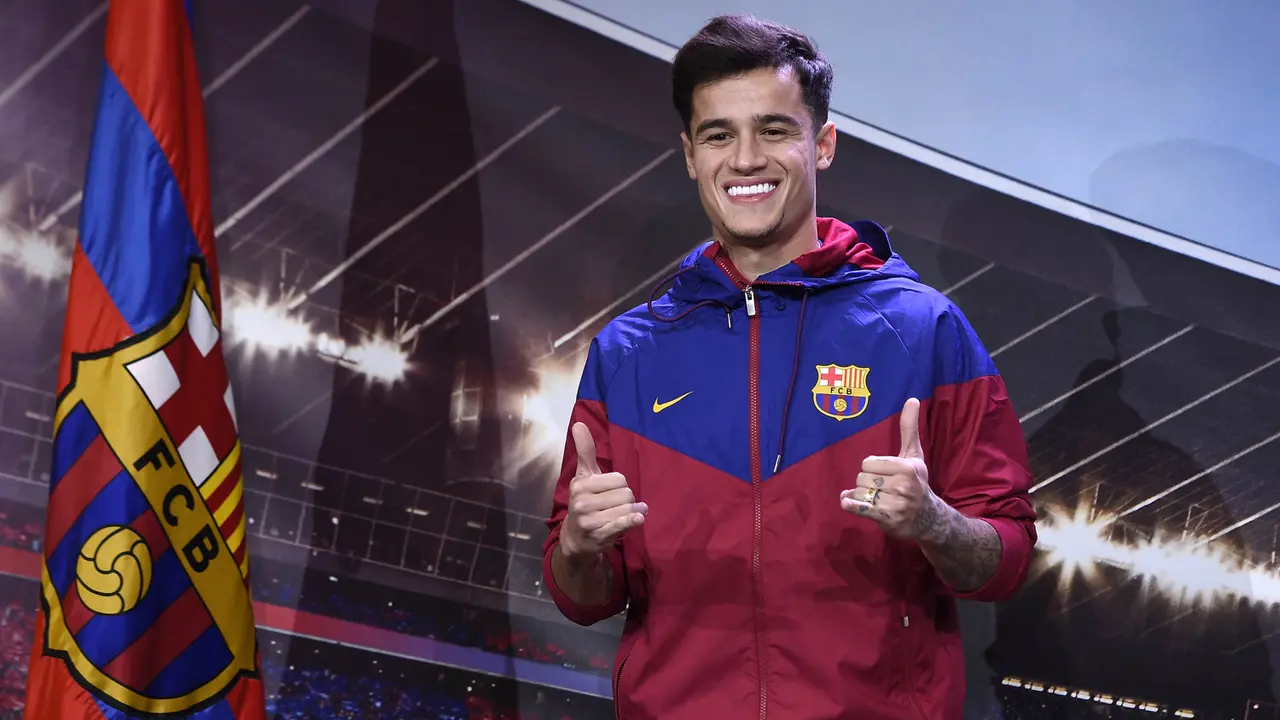 FOTO: Barcelona Resmi Memperkenalkan Philippe Coutinho