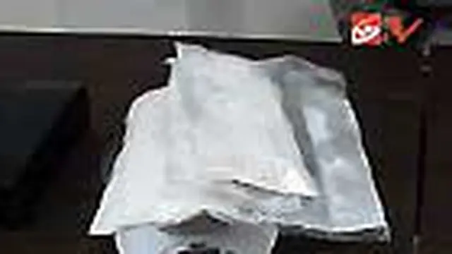 Berupaya Selundupkan Shabu-shabu, Dua WNA Ditangkap