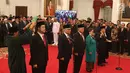 Lima Dubes Luar Biasa dan Berkuasa Penuh RI disumpah jabatan di Istana Negara, Jakarta, Rabu (13/2). Andriana Supandi dilantik sebagai duta besar RI untuk Papua Nugini merangkap Kepulauan Solomon berkedudukan di Port Moresby. (Liputan6.com/Angga Yuniar)