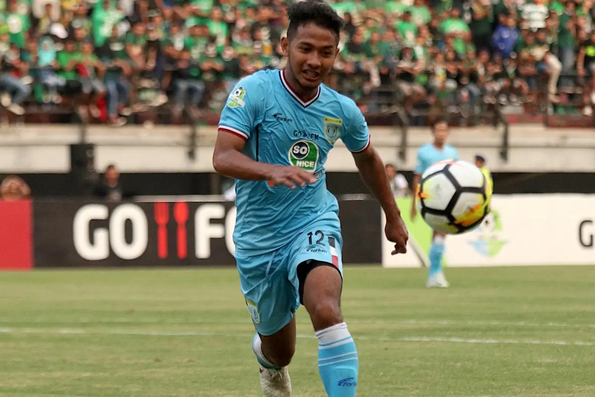 Persela Lamongan, Gian Zola