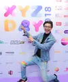 XYZ Day Creator menjadi penutup rangkaian acara XYZ Day 2018. Acara untuk menghargai para creator di Tanah Air. Salah satu anak muda kreatif adalah Aulion. Inilah beberapa ekspresi kegembiraan Aulion. (Adrian Putra/Bintang.com)