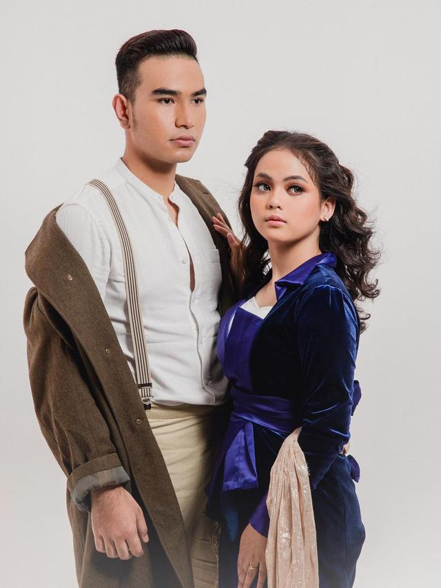 Gaya Pemotretan Putri D'Academy 4 dan Hari LIDA Dengan Tema Titanic. (Sumber: Instagram/@aldosinarta)