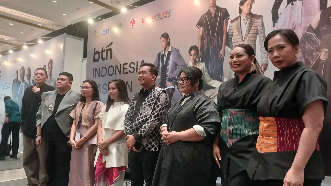 Para desainer Dekranasda Kota Medan, saat acara IFW 2026 (30/7/2026). (Liputan6.com/Nurri Indah)