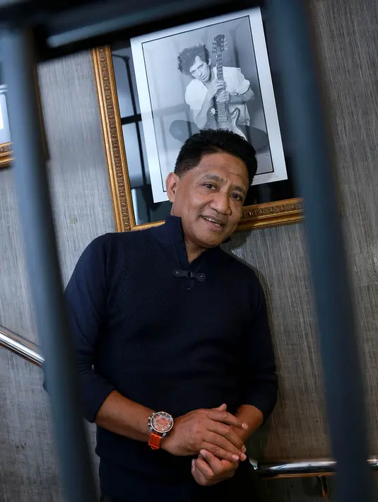 "All About Love tentang kita yang berbeda, tapi punya satu cinta yang menyatukan. So, Indonesia butuh cinta. Kebetulan saya hadir dengan label baru, RPM, yang support habis-habisan.”  jelas Andre. (Galih W. Satria/Bintang.com)