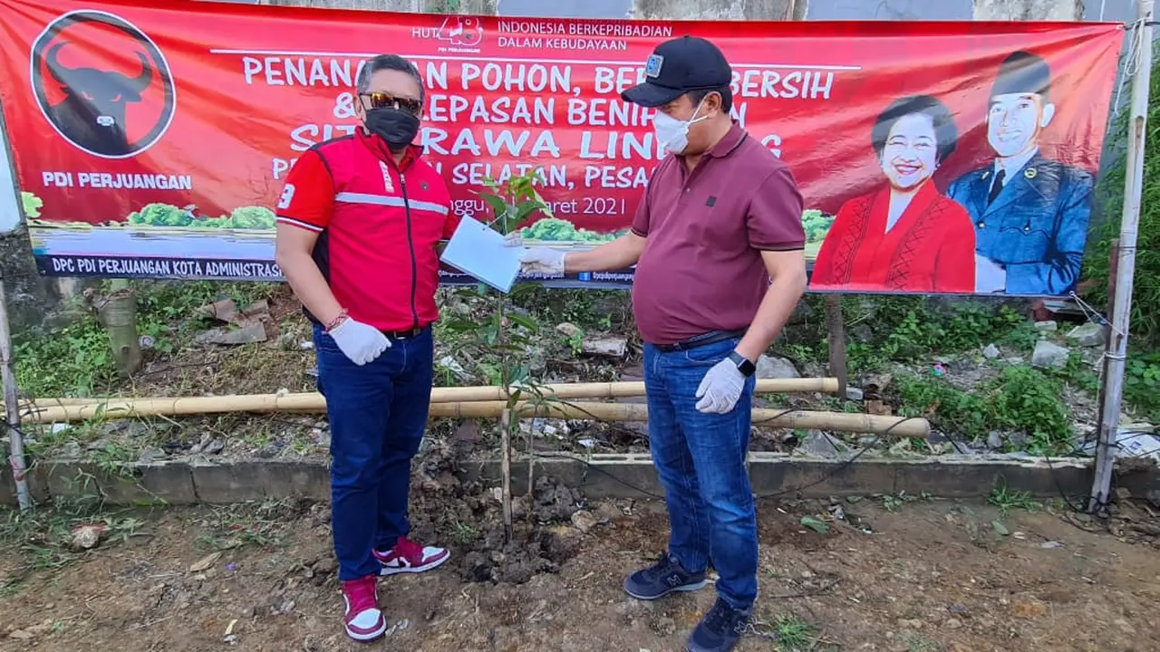 PDIP menaman pohon Baobab di Kawasan Geora Bung Karno (GBK), Minggu (21/3/2021).
