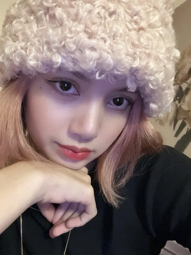 Lisa BLACKPINK/dok. (@lalalalisa_m)