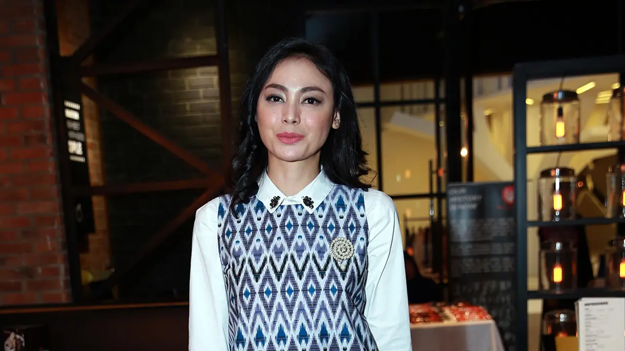[Bintang] Whulandary Herman