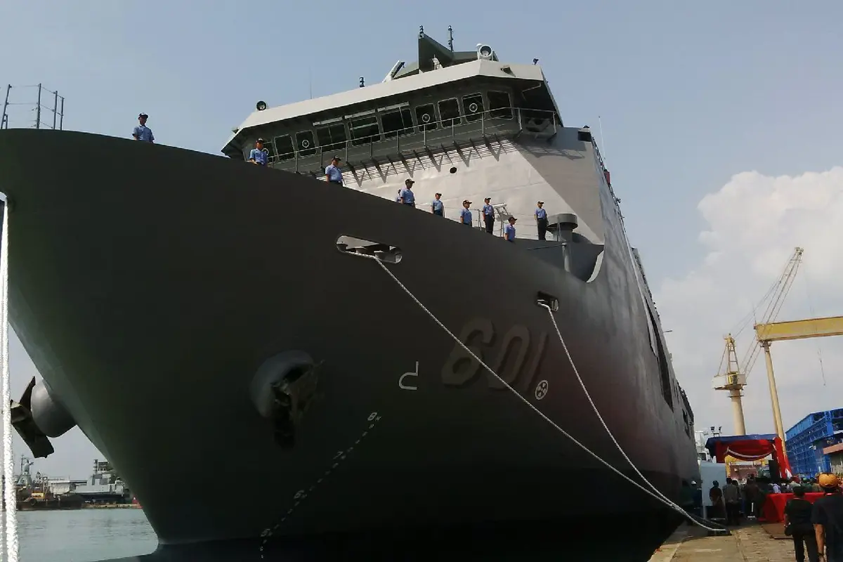 PT PAL Melepas Perdana Kapal Perang Angkut Pesanan Filipina