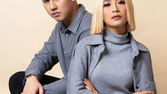 Momen Manis Rinni Wulandari dan Jevin Julian
