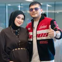 Irish Bella dan Haldy Sabri Rayakan Ulang Tahun ke-6 Air Rumi