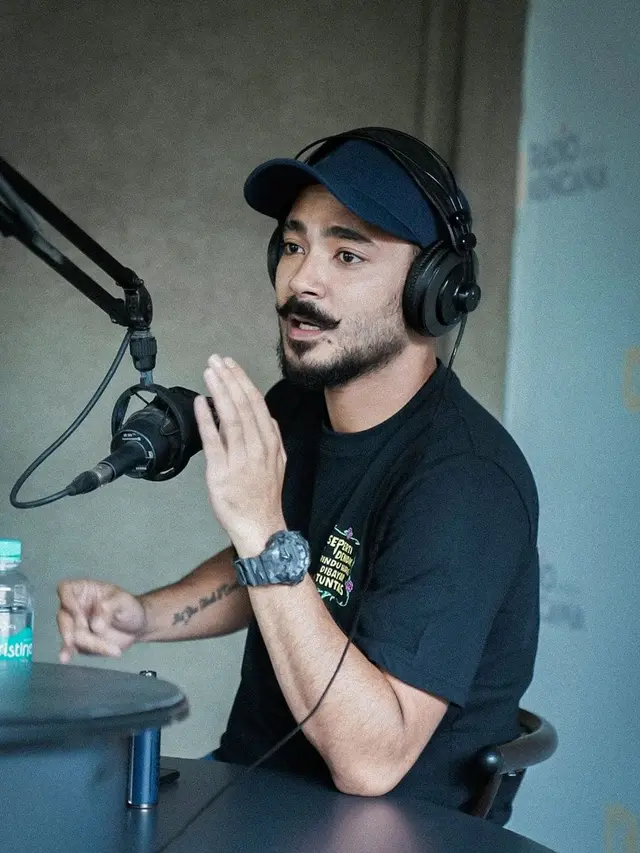 7 Potret Marthino Lio Sabet Piala Citra Aktor Terbaik FFI 2022, Sempat Tak Menyangka