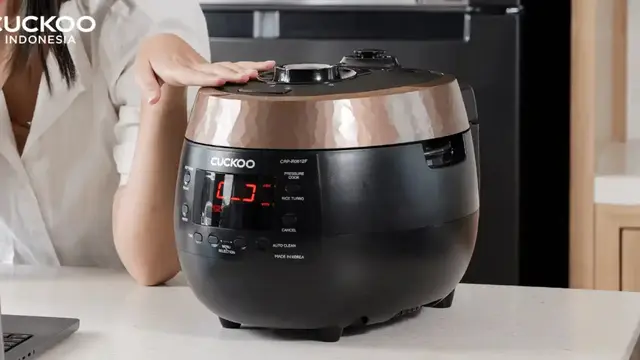 Magic Com Multifungsi Bisa Masak Sup, Goreng, hingga Kue
