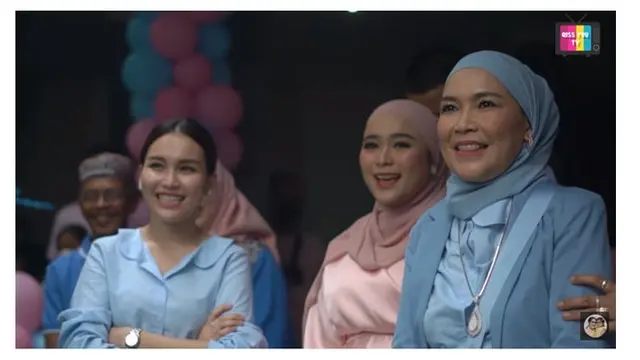 10 Momen Gender Reveal Kehamilan Syifa Adik Ayu Ting Ting, Meriah Banget