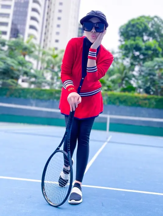 Syahrini. [Instagram/princessyahrini]