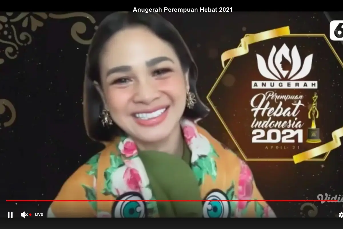 Screenshoot  Anugerah Perempuan Hebat Indonesia 2021