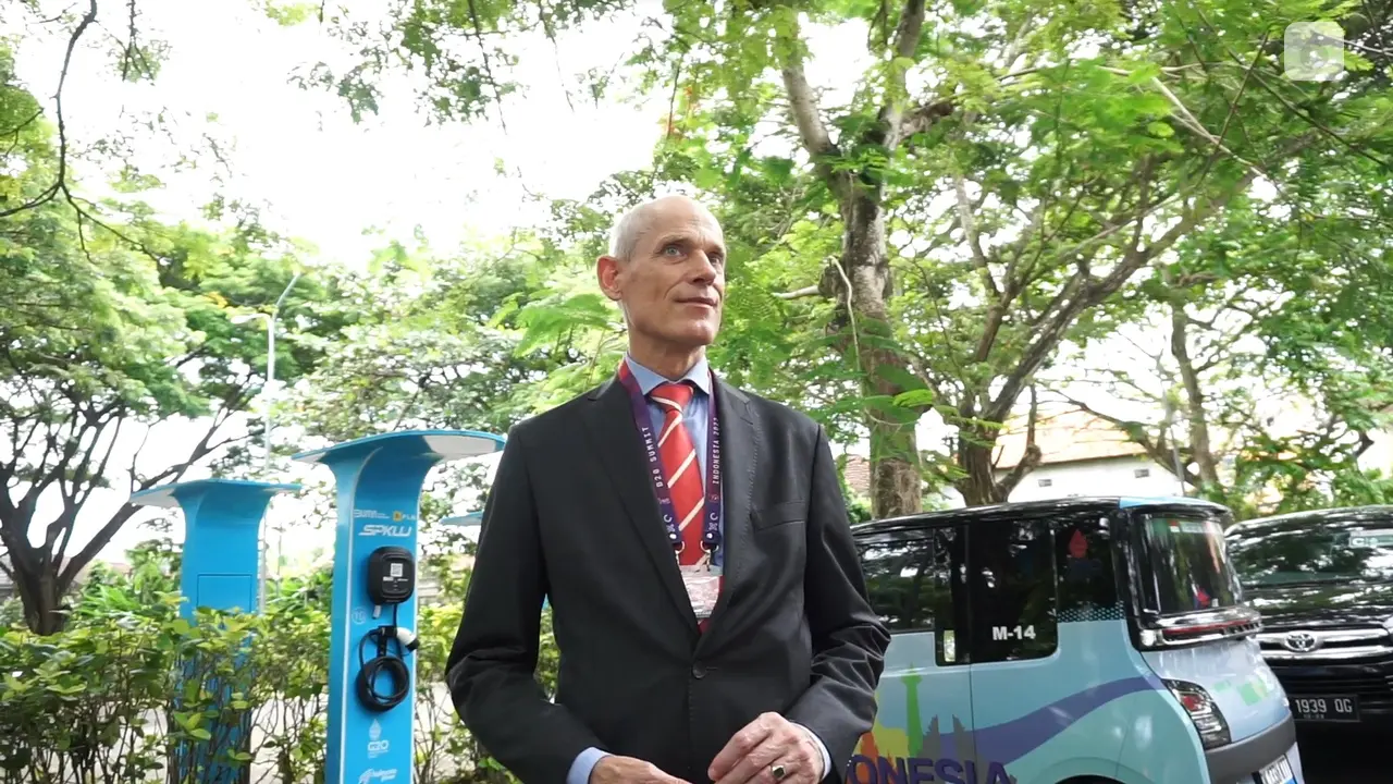 Duta Besar Belanda untuk Indonesia Lambert Grijns di lokasi acara KTT G20 Bali
