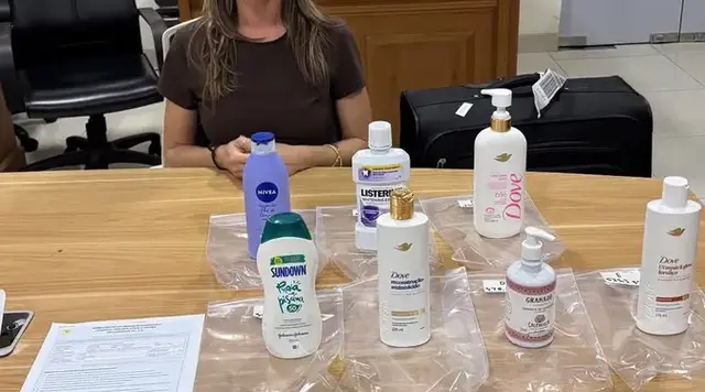 Siasat Turis Brasil Selundupkan 3,6 Kg Kokain Cair dalam Botol Sampo