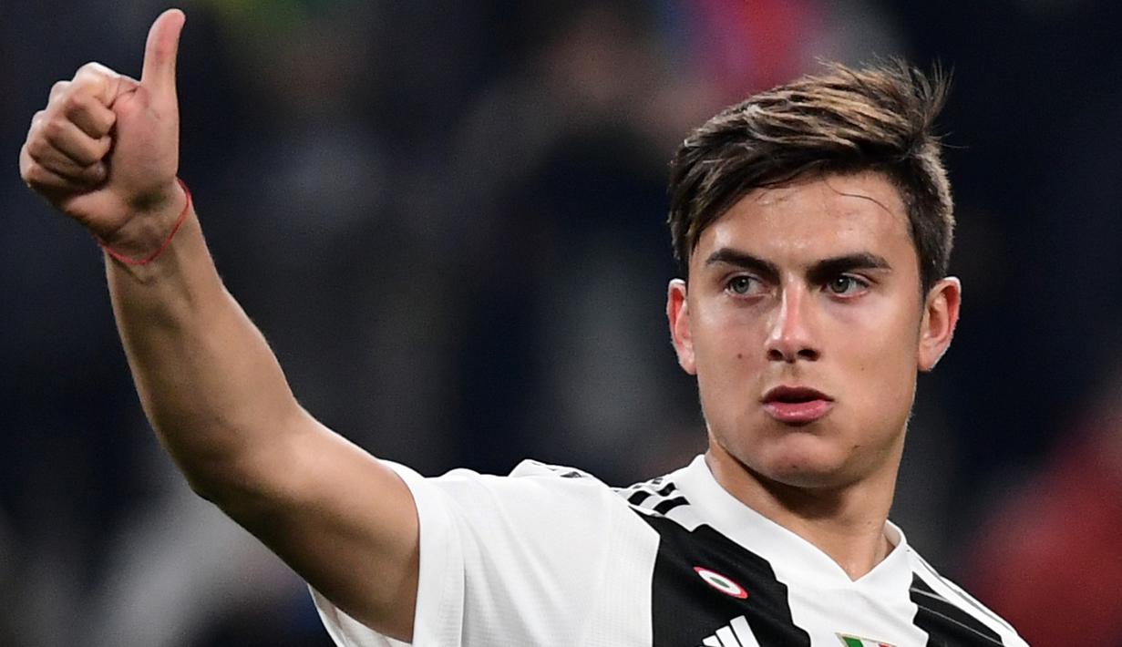 5. Paulo Dybala (Juventus) - Manchester United siap memenuhi mahar yang diinginkan Juventus untuk meminang Paulo Dybala ke Old Trafford. Juventus memasang harga mencapai 90 juta pounds untuk pemain asal Argentina ini. (Photo by Miguel MEDINA / AFP)
