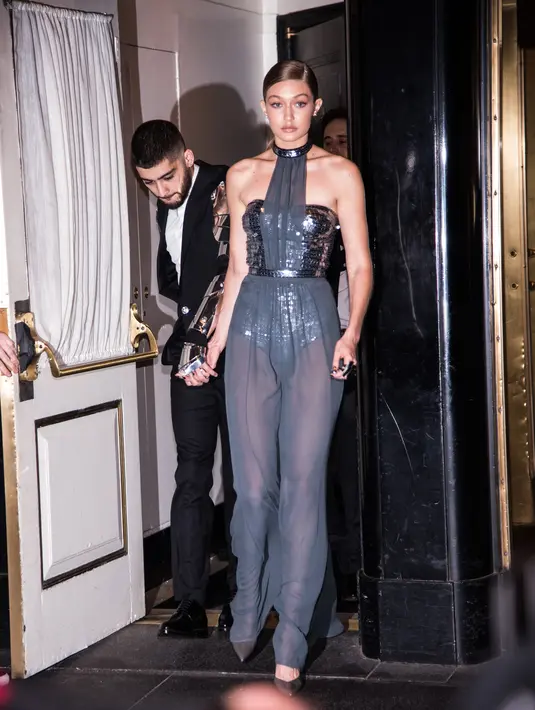 Tak hanya itu salah seorang sumber telah menambahkan bahwa, Zayn dan Gigi balikan dan harus saling meyakini kembali. (AFP/Bintang.com)