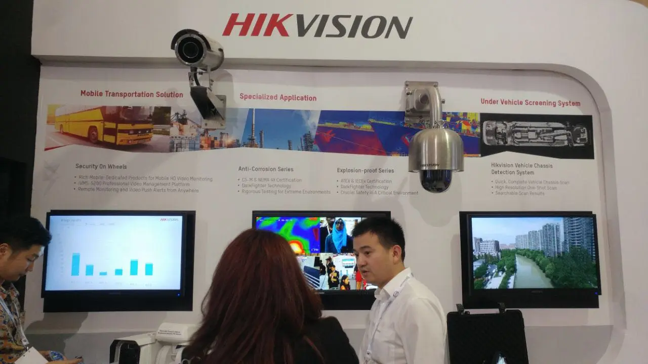 Kamera pemantau bawah mobil Hikvision (Liputan6.com/ Agustin Setyo W)