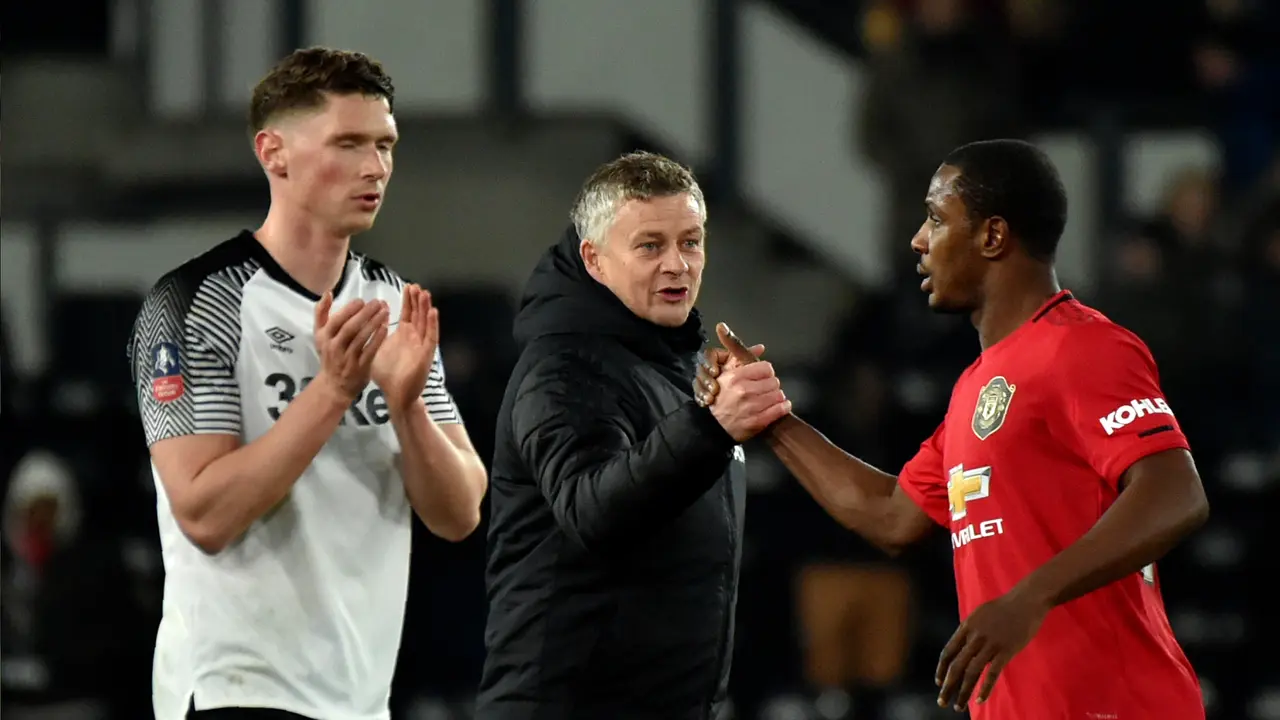 Manchester United Tekuk Derby County 3-0