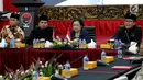 Suasana saat Ketua Umum PDIP Megawati Soekarnoputri melakukan pertemuan dengan organisasi Ikhwanul Muballighin di DPP PDIP, Jakarta, Kamis (26/4). Pertemuan ini juga untuk menjalin silaturahmi. (Liputan6.com/JohanTallo)