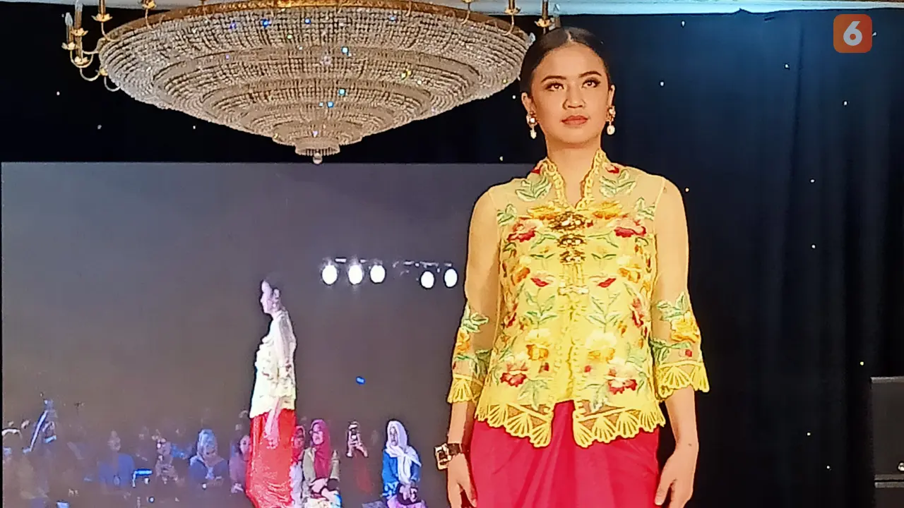 Kebaya-Kebaya Bordir Cantik Berunsur Betawi