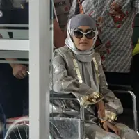 Julia Perez sempat tidak ikhlas saat kursi rodanya hilang.