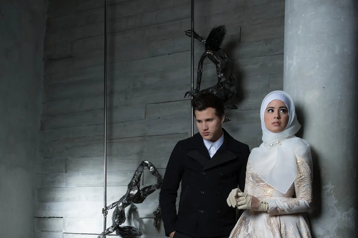 Stuart Collin dan Risty Tagor