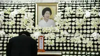 Mantan ibu negara Korea Selatan Lee He-ho meninggal dalam usia 96 tahun (Ahn Jung-won/Yonhap via AP)