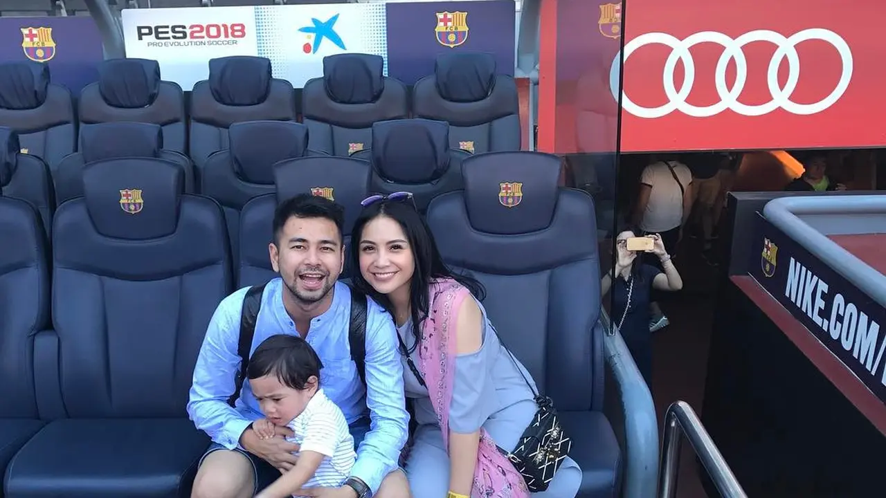 [Bintang] Raffi Ahmad dan Nagita Slavina