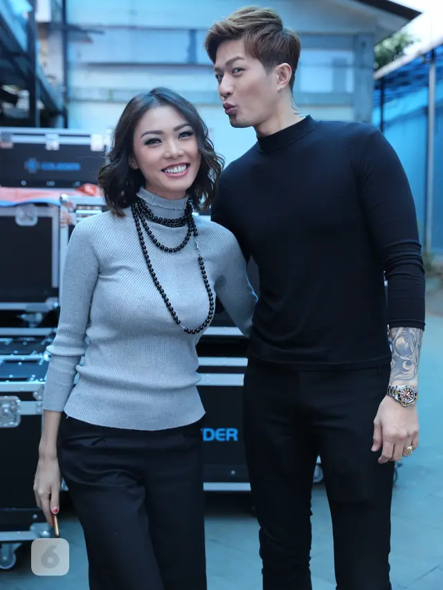 [Bintang] Lee Jeong Hoon dan Moa
