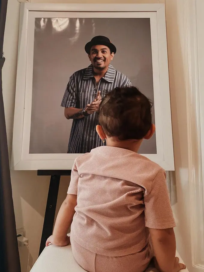 [Fimela] Potret baby Gewa anak Glenn Fredly