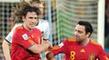 Enam pemain Barcelona, tujuh jika David Villa dihitung, mengisi starting line-up Spanyol ketika menghadapi Jerman di semifinal PD 2010 di Durban tadi pagi. Tidak berlebihan jika kita bilang kemenangan Spanyol atas Jerman (1-0) diramu di Barcelona. 