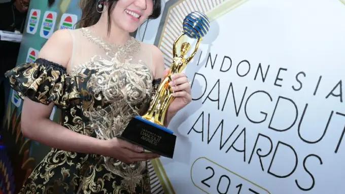 [Bintang] Ungkapan Via Vallen Usai Kalahkan Ayu Ting Ting di IDA 2017