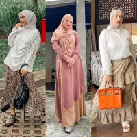 Mulai dari Irish Bella hingga Tasyi Athasyia, berikut potret publik figur kenakan outfit hijab dan rok yang bisa jadi inspirasi.