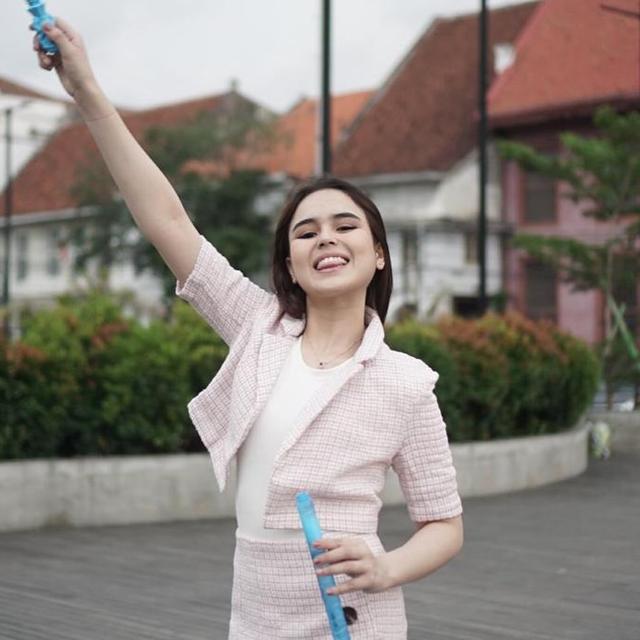 Laura Anna dalam kenangan. (Foto: Dok. Instagram @gretairn)