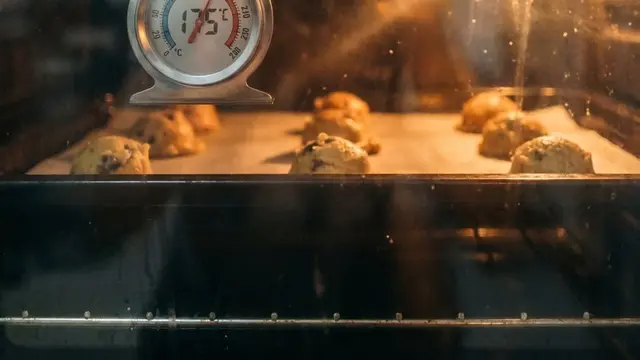 Tips Membuat Cookies Cokelat Chip Agar Tidak Bantat