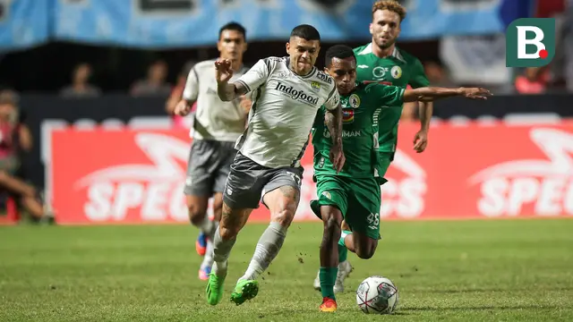 Foto: David da Silva Unjuk Gigi, Persib Bandung Menang Lagi di BRI Liga 1