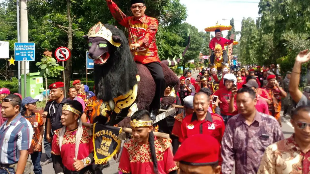 Janji Petahana Bupati Cirebon Benahi Infrastruktur Periode ke Dua