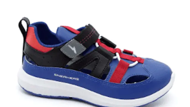 10 Rekomendasi Sepatu Anak Laki-laki, Tampil Keren dengan Harga Terjangkau